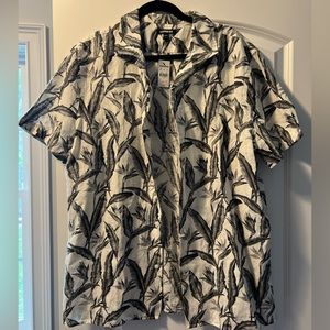 Men’s Express linen blend button down